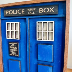Doctor Who Ξύλινο Κάδρο Tardis