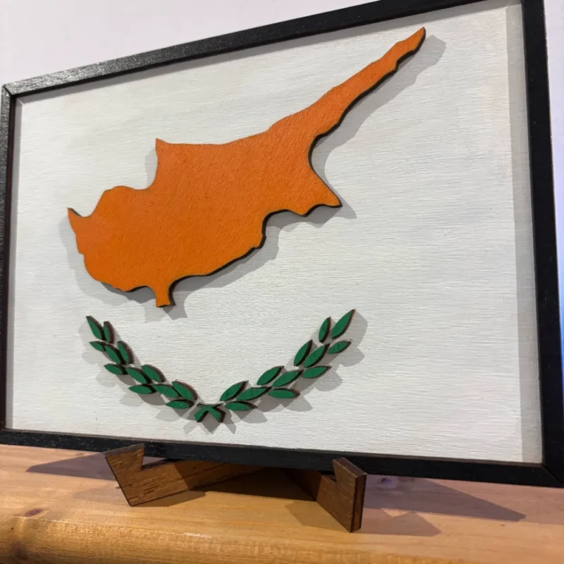 xylino-kadro-simaia-kyprou-symmetree