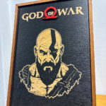God of War Ξύλινο Κάδρο με Χάραξη