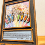 3D Yu‑Gi‑Oh! Ξύλινο Stand “The Weather Painter Rainbow” 21×15 cm